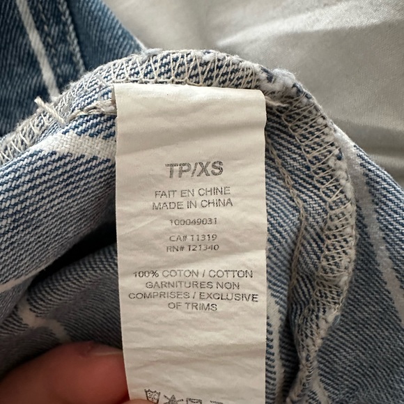 Denim dress from garage. Only worn once. Great condition. - Picture 2 of 4